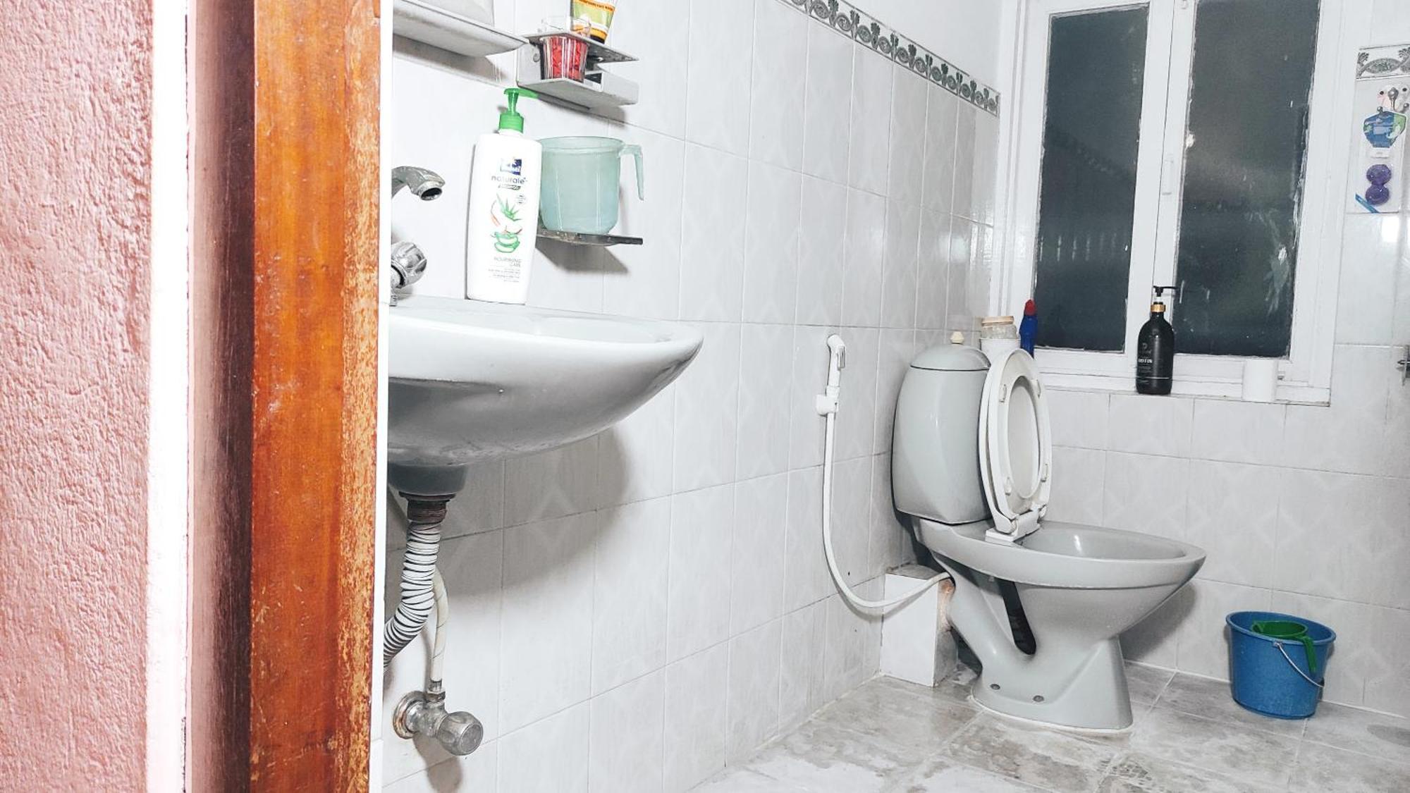 Budget Backpackers Hotel ラリトプル エクステリア 写真